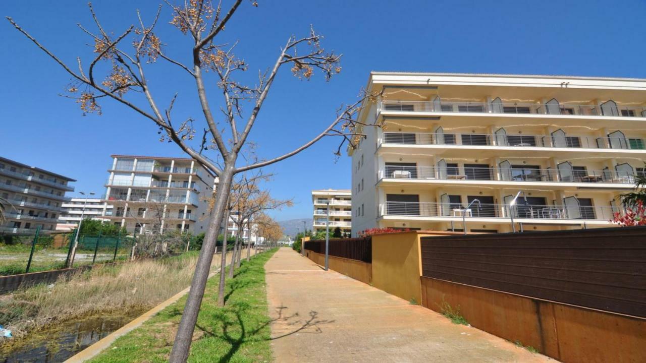 Roses Confort Beach Ev Milleni Buitenkant foto