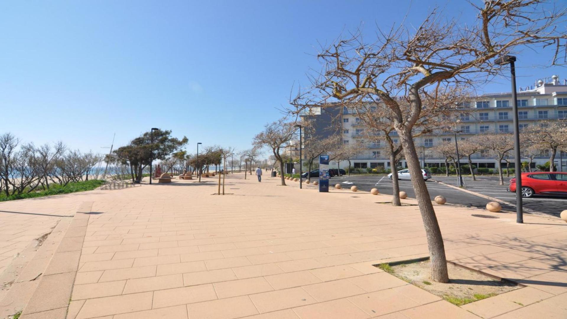 Roses Confort Beach Ev Milleni Buitenkant foto